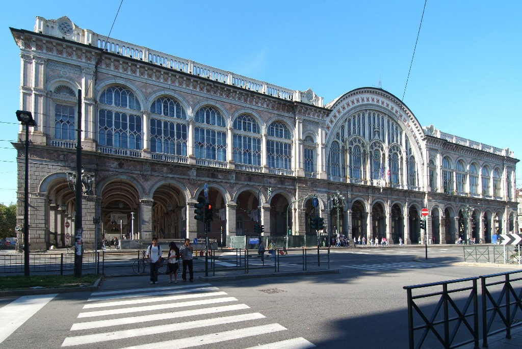 Stazione Ferroviaria di P. Nuova su Corso Vittorio Emanuele